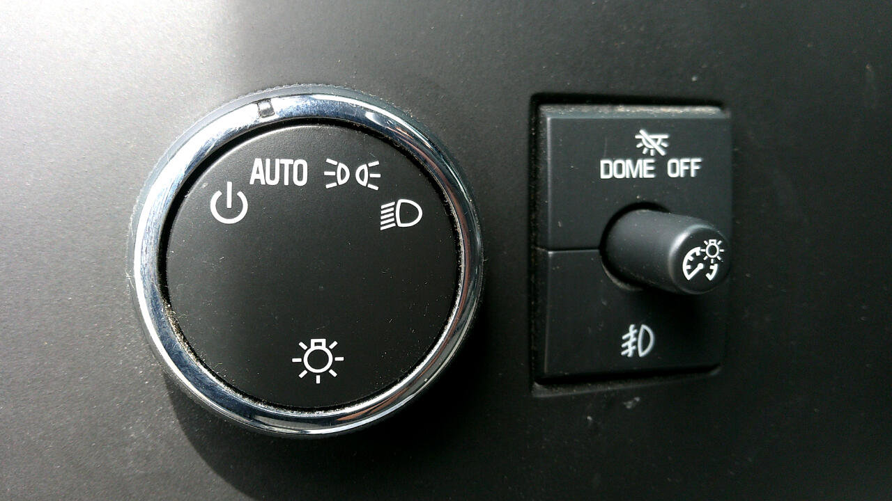 Used 2013 GMC Sierra 1500 SLE w/ Power Tech Package image 15