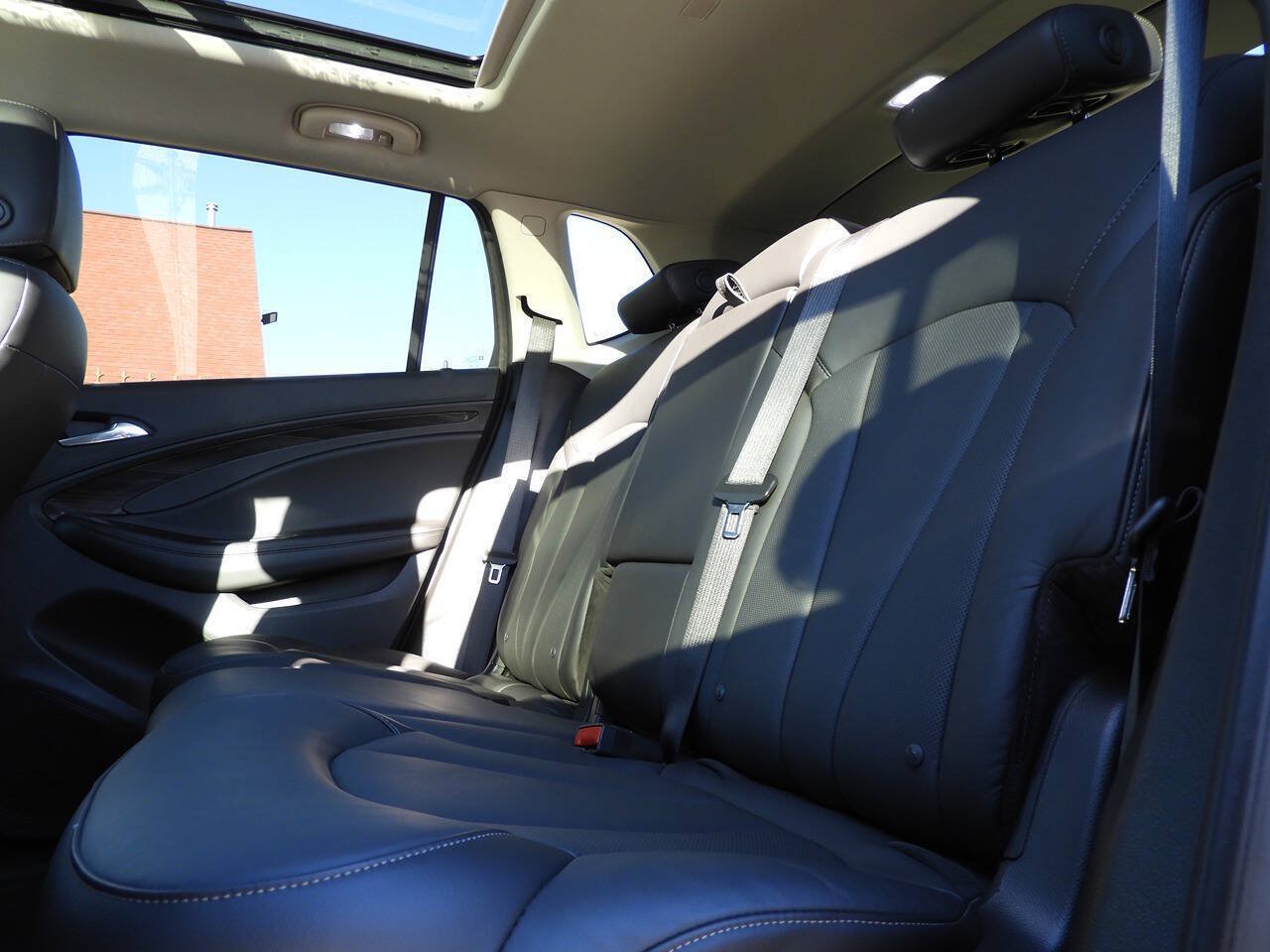 Used 2019 Buick Envision Premium AWD/4WD image 26