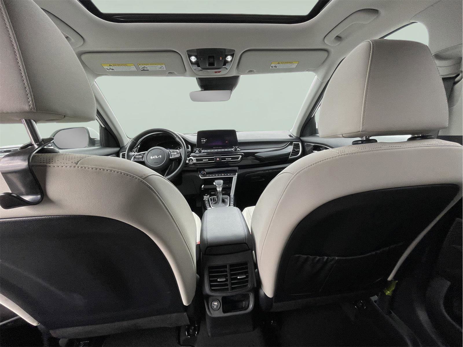 Used 2023 Kia Seltos EX AWD/4WD image 13