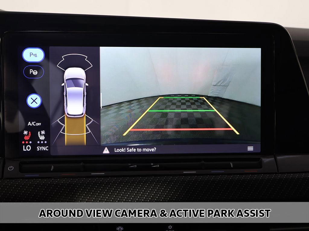 Used 2024 Volkswagen Golf R AWD/4WD image 7