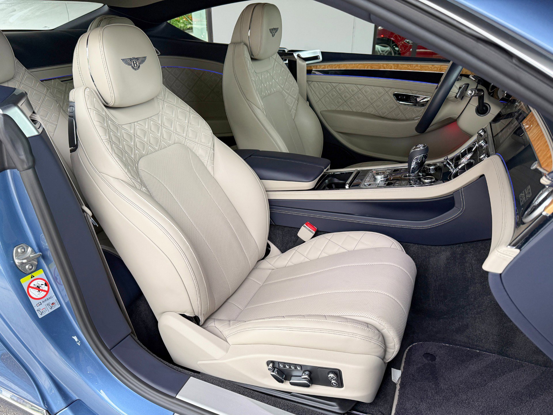 Used 2020 Bentley Continental GT V8 AWD/4WD image 25