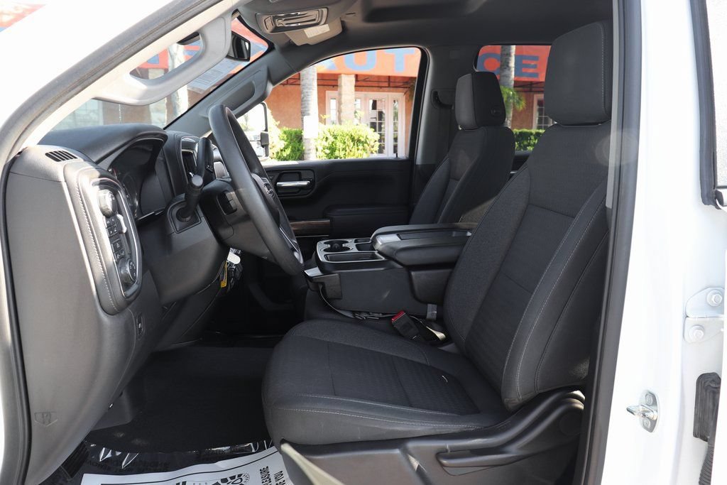 Used 2020 Chevrolet Silverado 1500 LT w/ Bed Protection Package AWD/4WD image 17