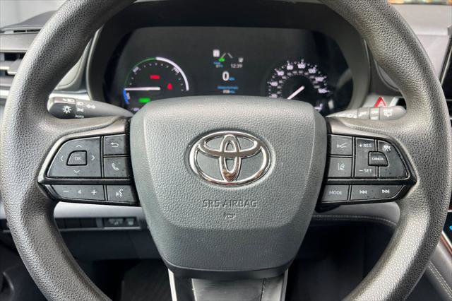 Certified 2022 Toyota Sienna LE AWD/4WD image 26