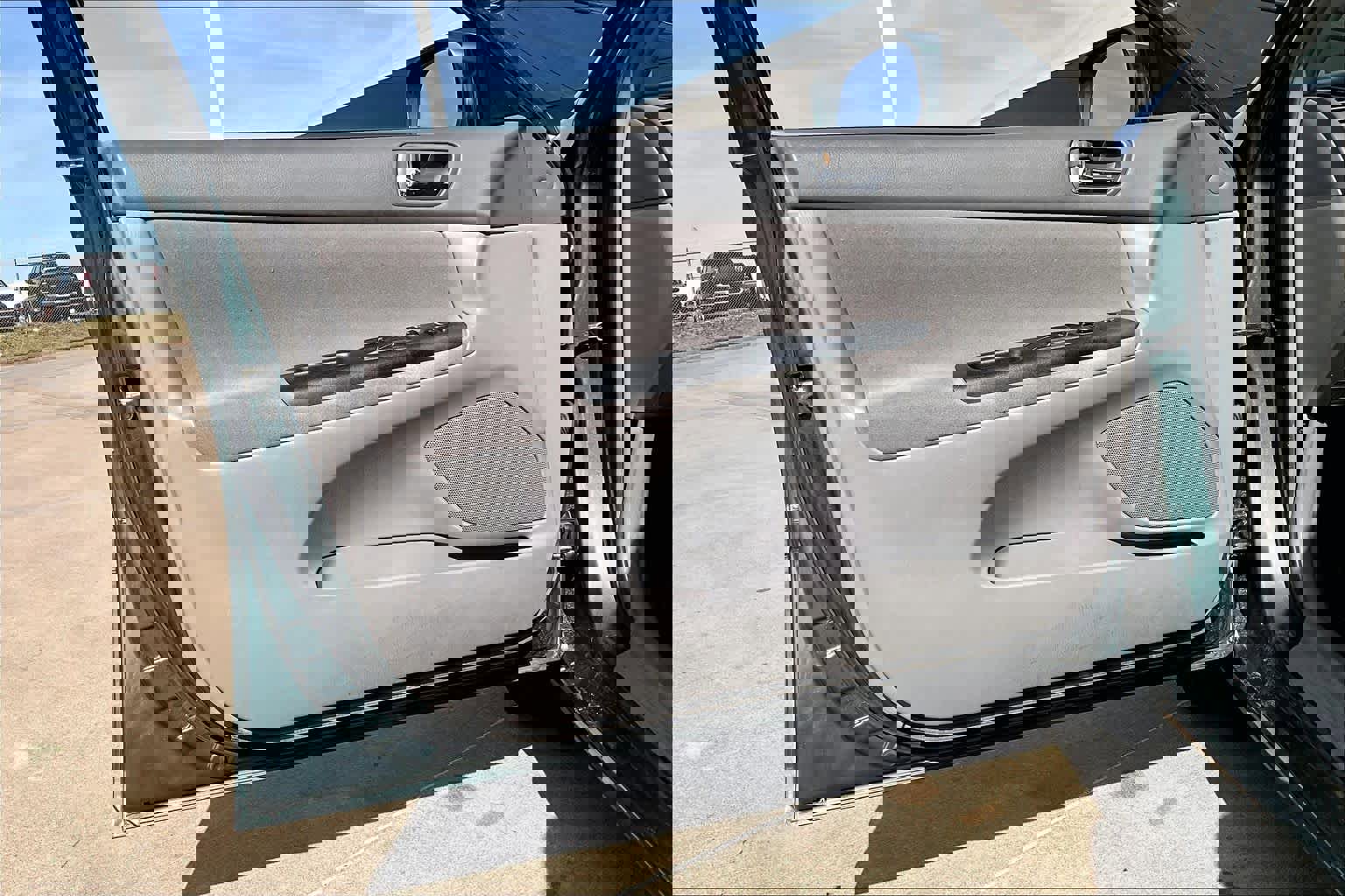 Used 2005 Toyota Camry LE image 22