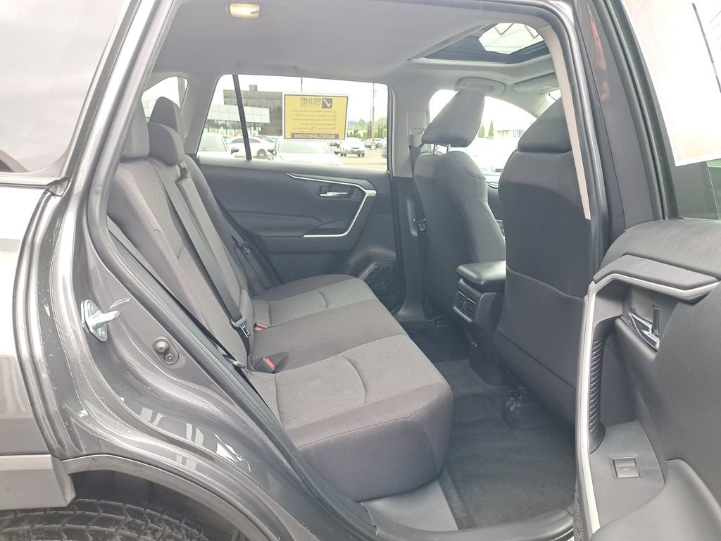 Used 2024 Toyota RAV4 XLE w/ Convenience Package AWD/4WD image 15