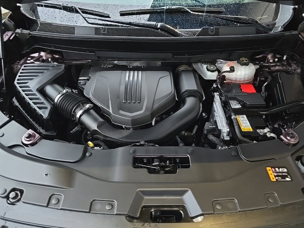 Used 2024 GMC Acadia Elevation image 33