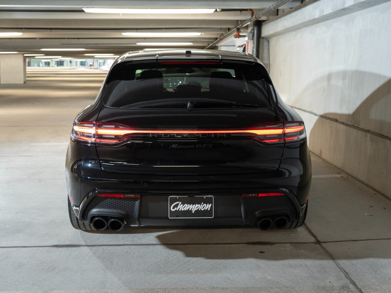 Certified 2024 Porsche Macan GTS AWD/4WD image 10
