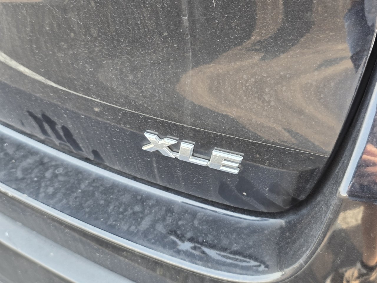 Used 2019 Toyota Highlander XLE FWD image 11