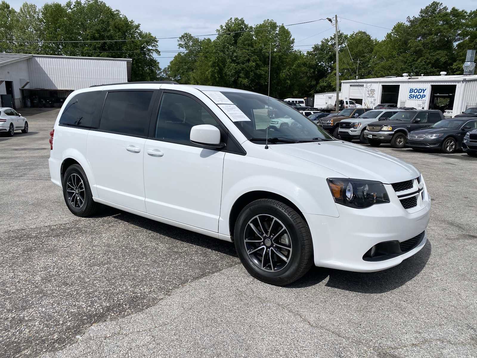 Used 2019 Dodge Grand Caravan GT image 1