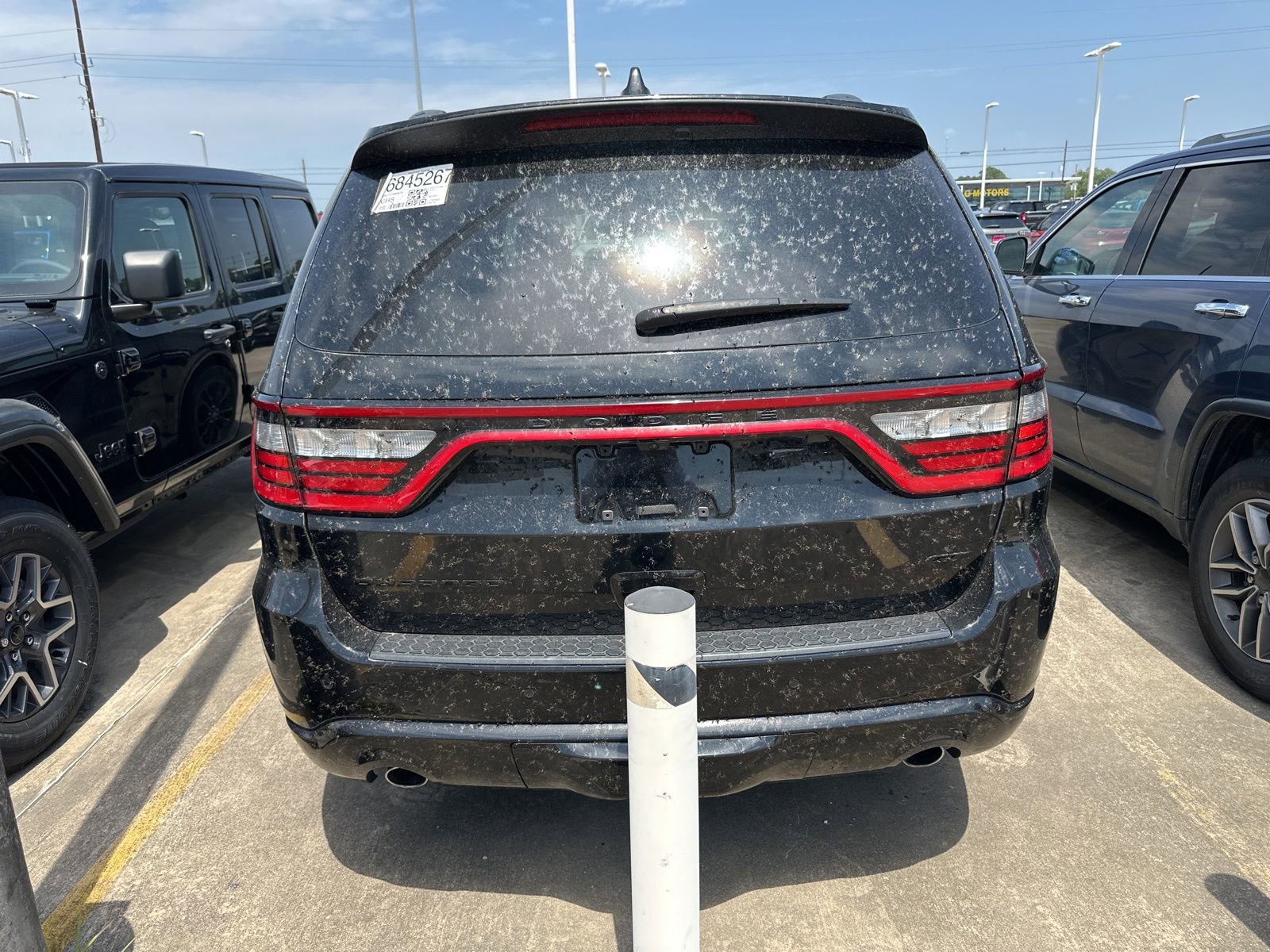 Used 2023 Dodge Durango GT RWD image 3