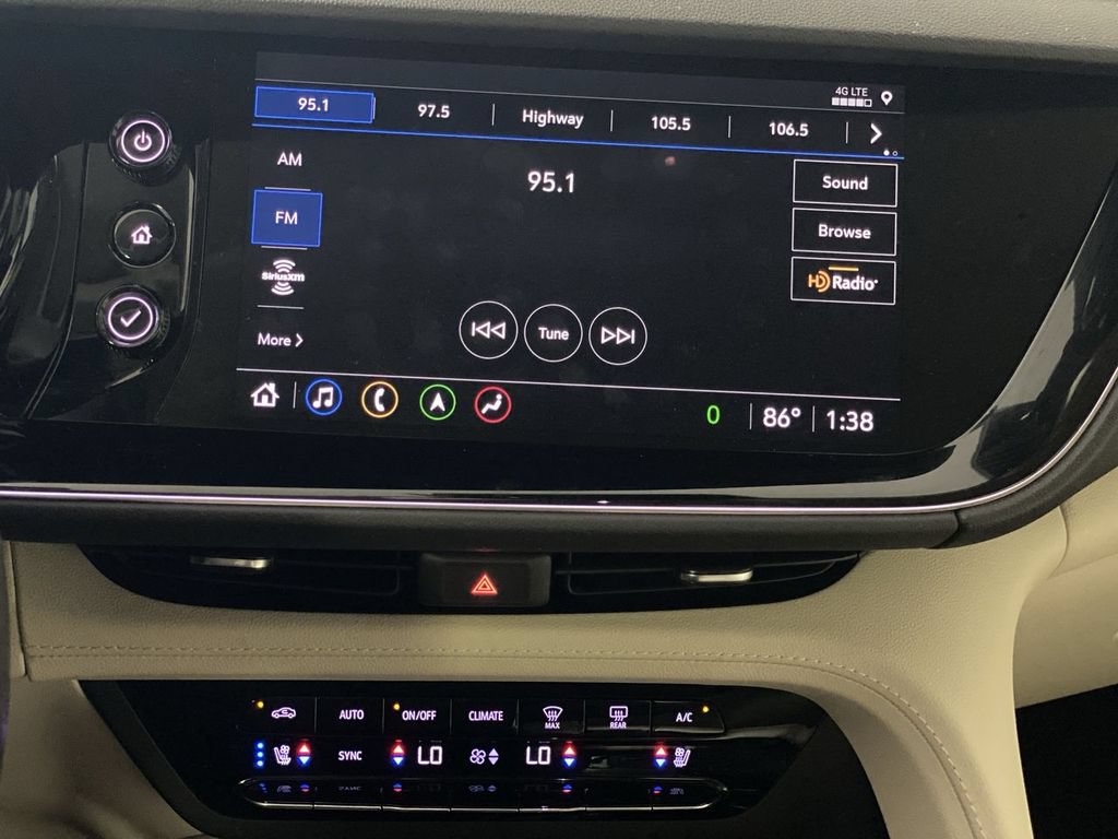 Used 2023 Buick Envision Avenir FWD image 12