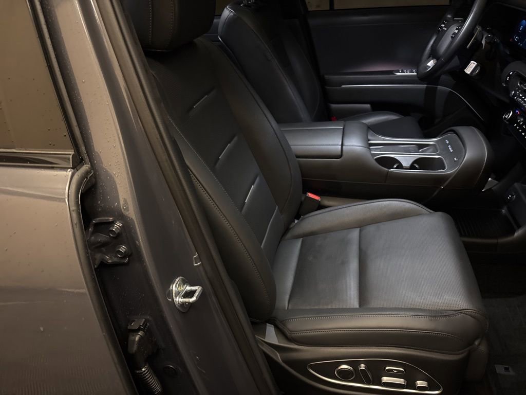 Used 2026 Hyundai Palisade Calligraphy image 24