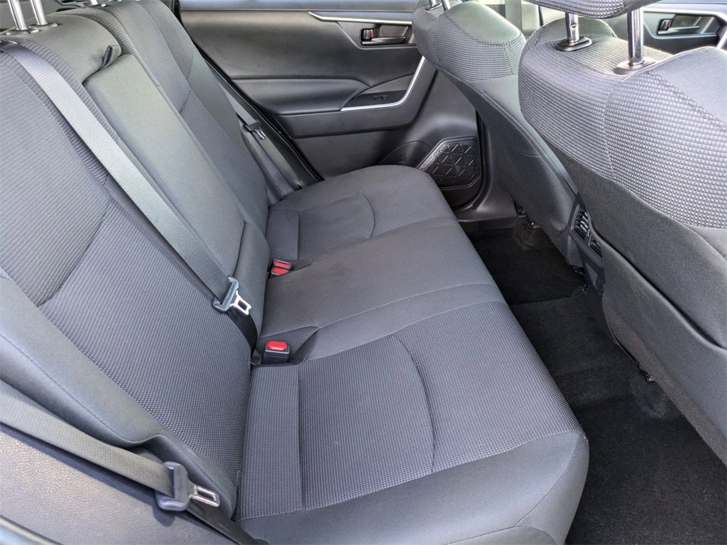 Used 2025 Toyota RAV4 LE image 30