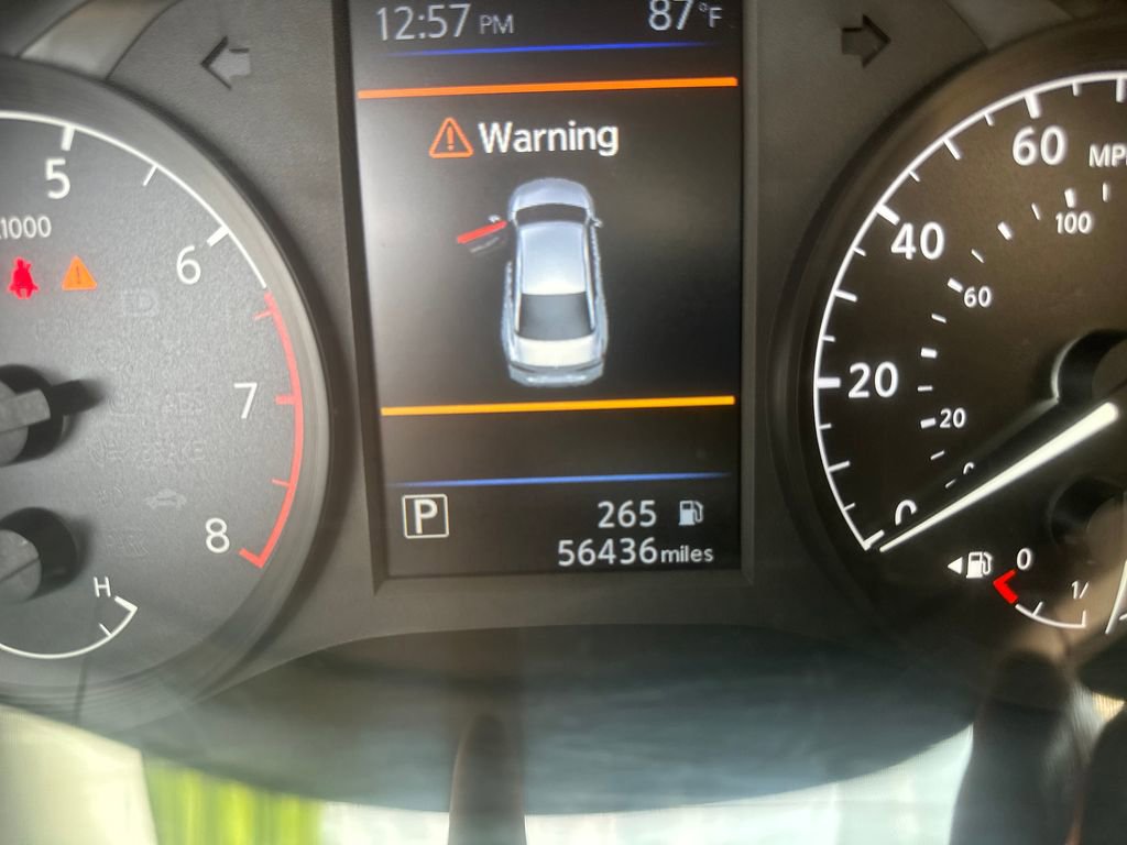 Used 2024 Nissan Altima 2.5 S FWD image 13