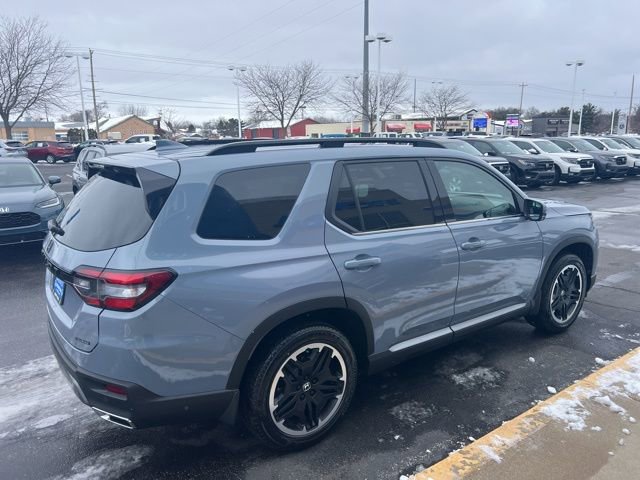 New 2026 Honda Pilot Touring image 5