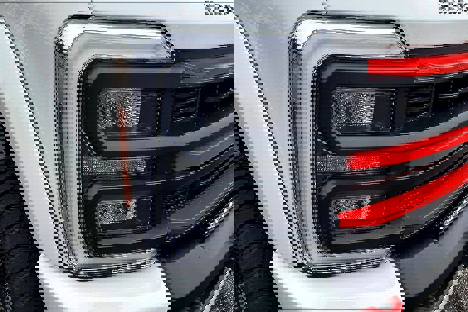 New 2026 Ford F250 Lariat w/ Black Appearance Package image 13