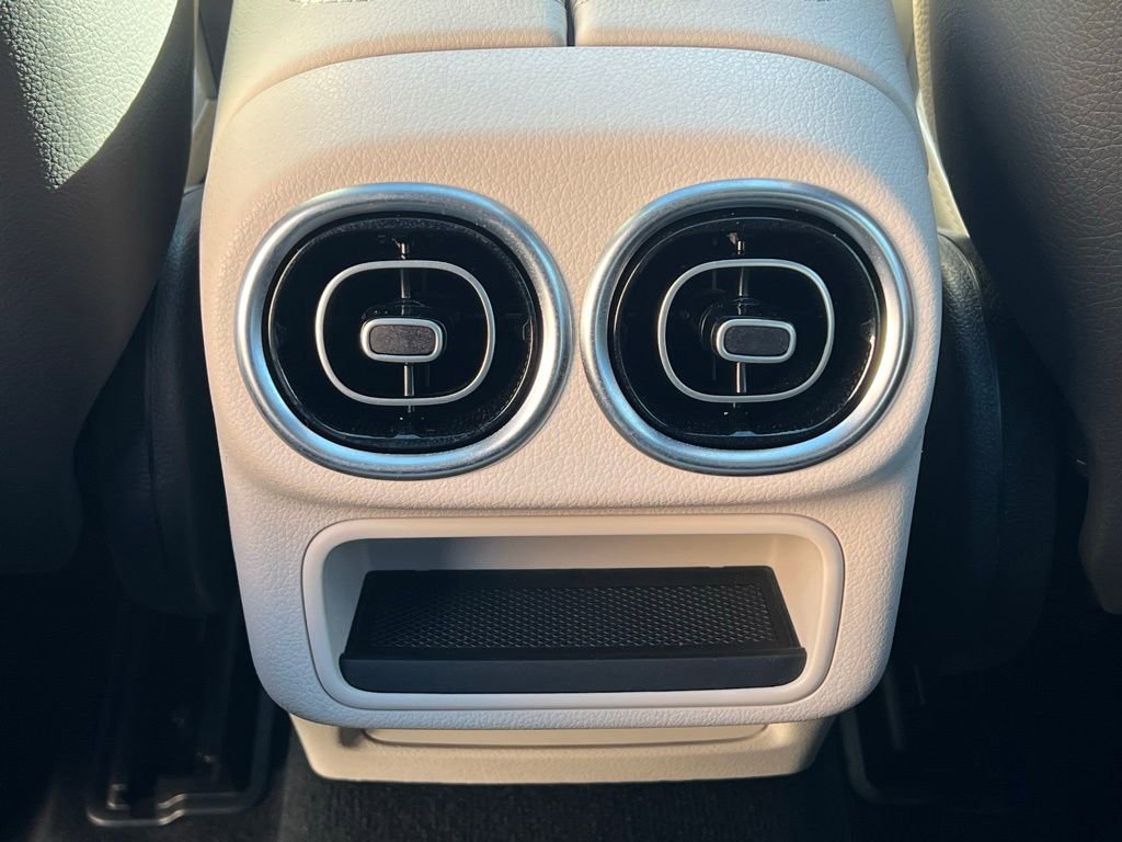 Certified 2023 Mercedes-Benz C 300 4MATIC Sedan image 28