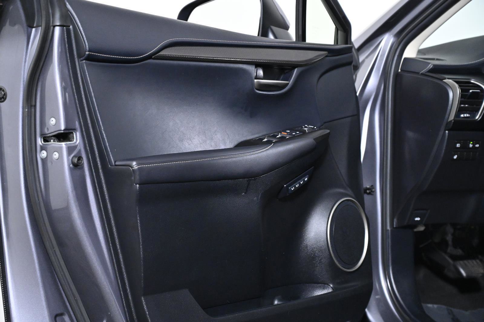 Used 2018 Lexus NX 300h AWD w/ Premium Package image 33