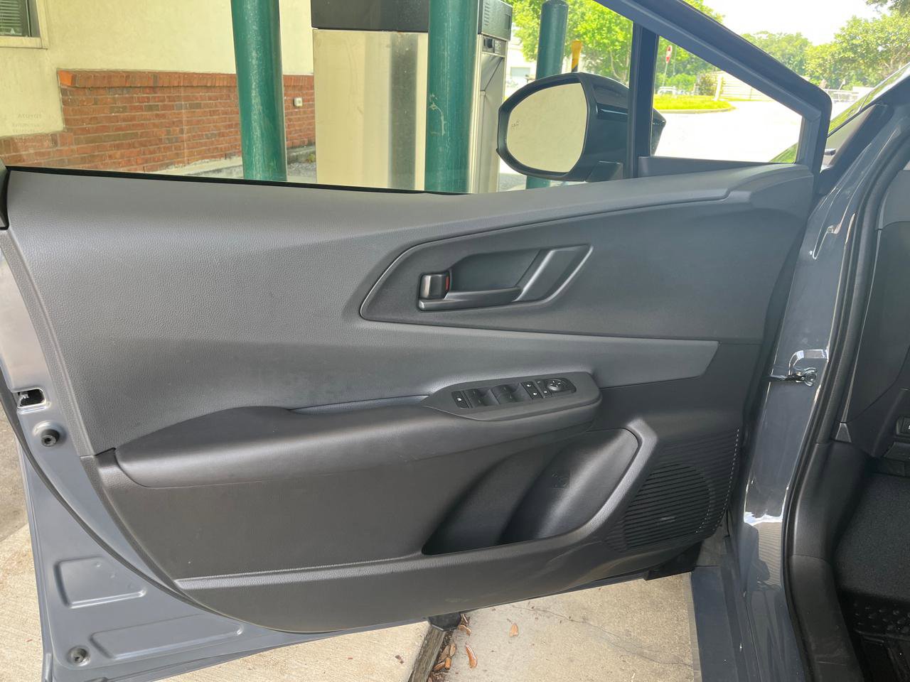 Used 2024 Toyota Prius LE image 10