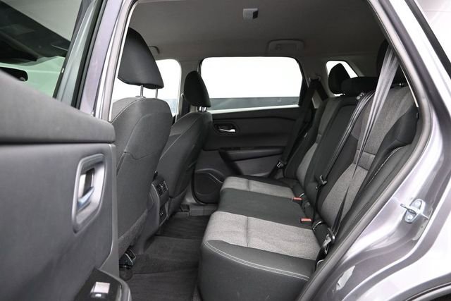 Used 2025 Nissan Rogue SV AWD/4WD image 27