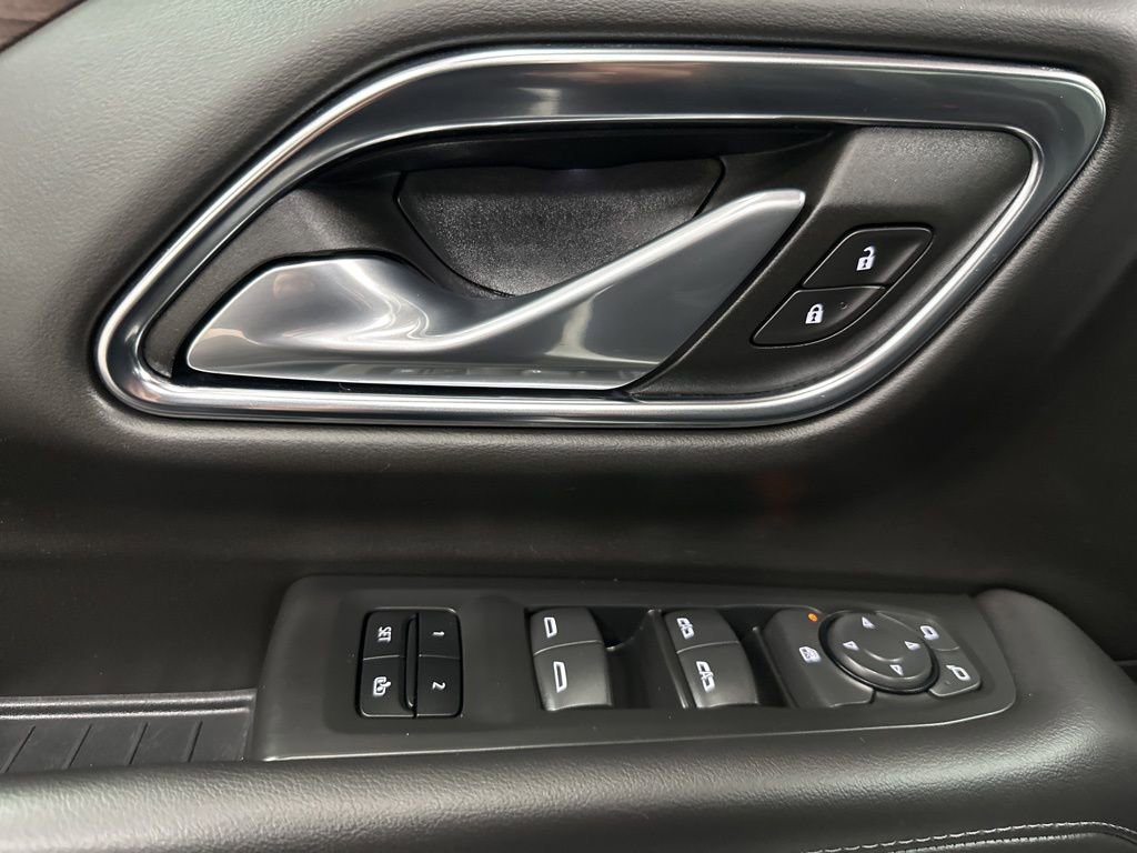 Used 2021 Chevrolet Tahoe Z71 image 18