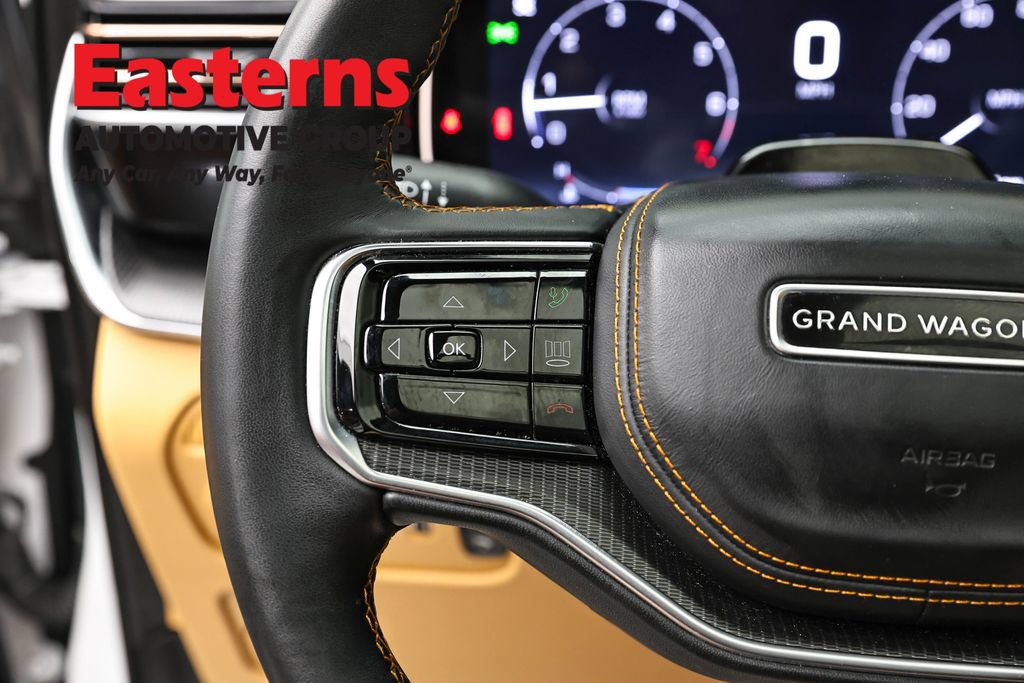 Used 2025 Jeep Grand Wagoneer Series III w/ Rear Seat Video Group 1 AWD/4WD image 14