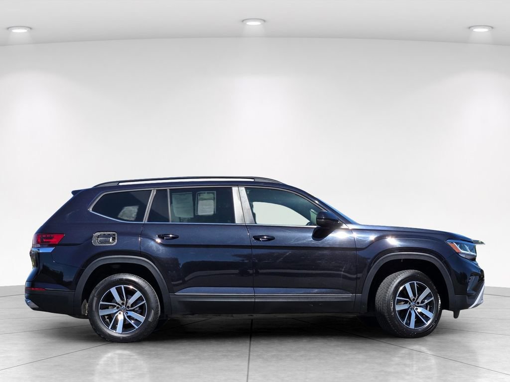Used 2023 Volkswagen Atlas SE FWD image 3