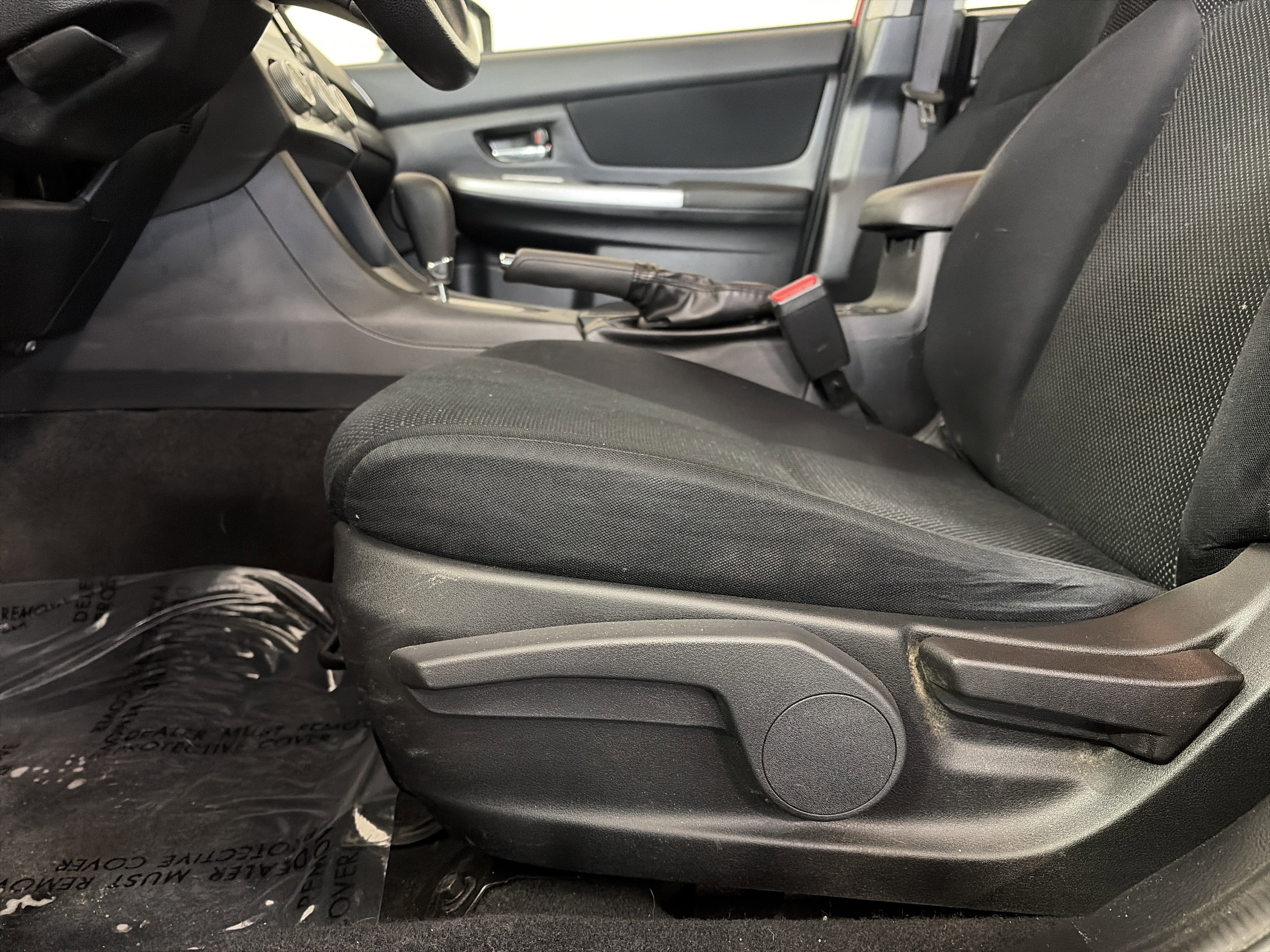 Used 2015 Subaru Impreza 2.0i Premium image 15