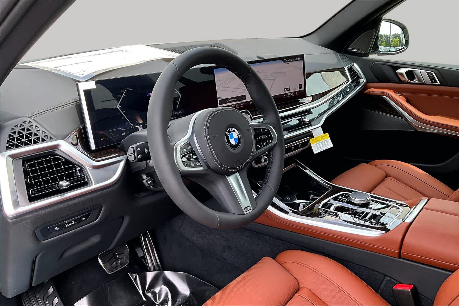 New 2026 BMW X5 xDrive40i w/ M Sport Package AWD/4WD image 9