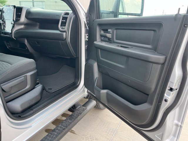 New 2027 RAM 3500 Tradesman AWD/4WD image 21