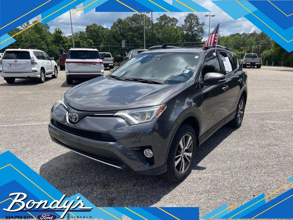 Used 2018 Toyota RAV4 XLE FWD image 1
