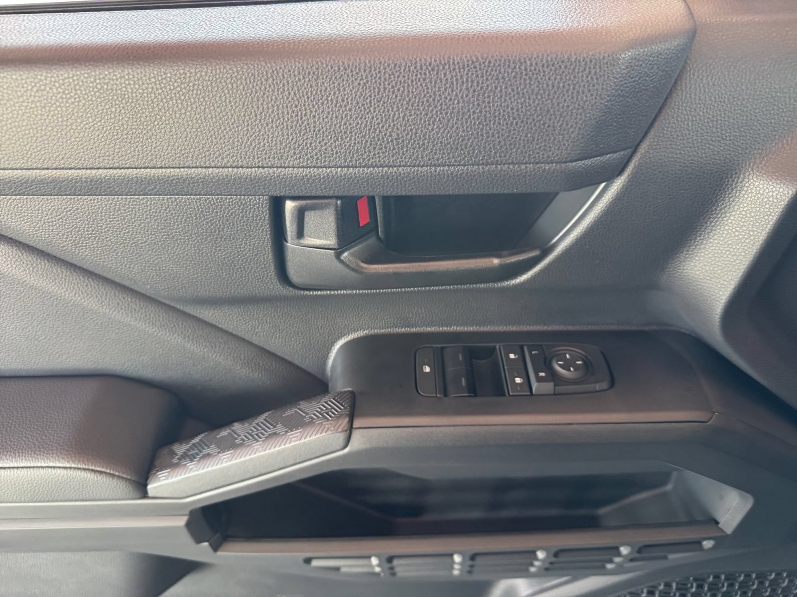 New 2026 Toyota Tacoma SR RWD image 17
