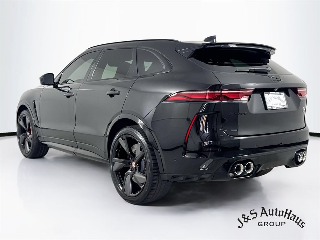 Used 2022 Jaguar F-PACE SVR AWD/4WD image 5