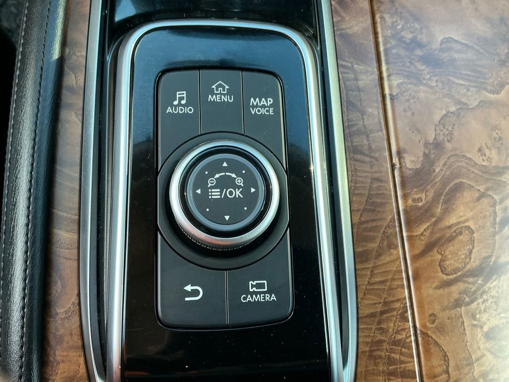 Used 2024 Nissan Armada SL w/ Captain's Chairs Package image 24