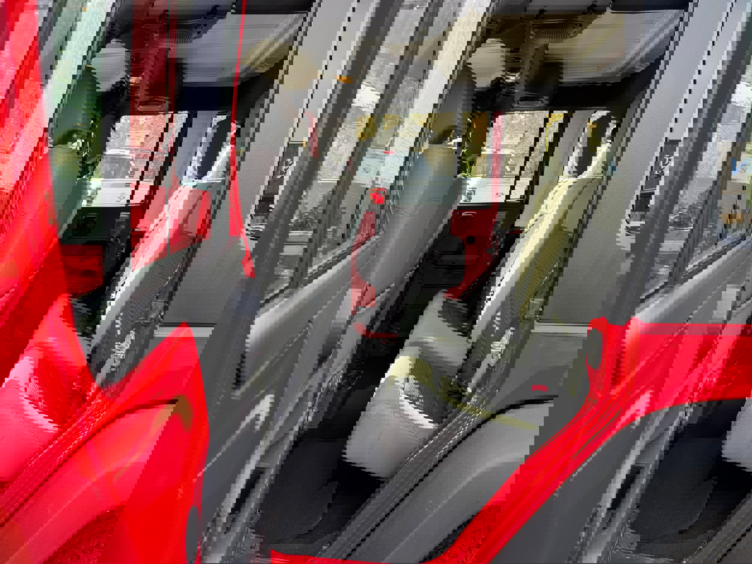 Used 2010 Jeep Wrangler Unlimited Sport w/ Trailer Tow Group image 12