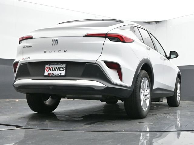 Used 2025 Buick Envista Preferred image 48