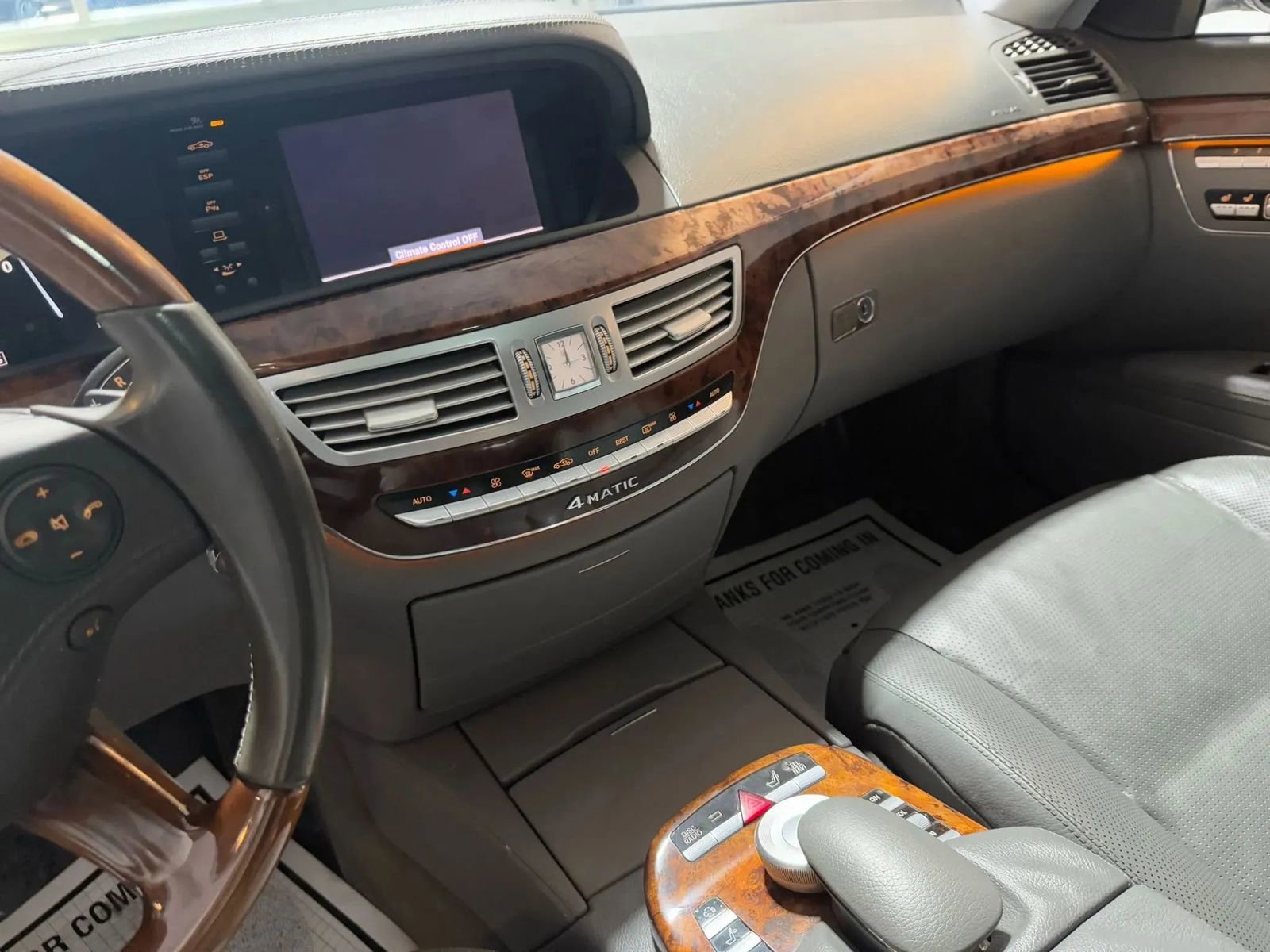 Used 2009 Mercedes-Benz S 550 4MATIC image 26