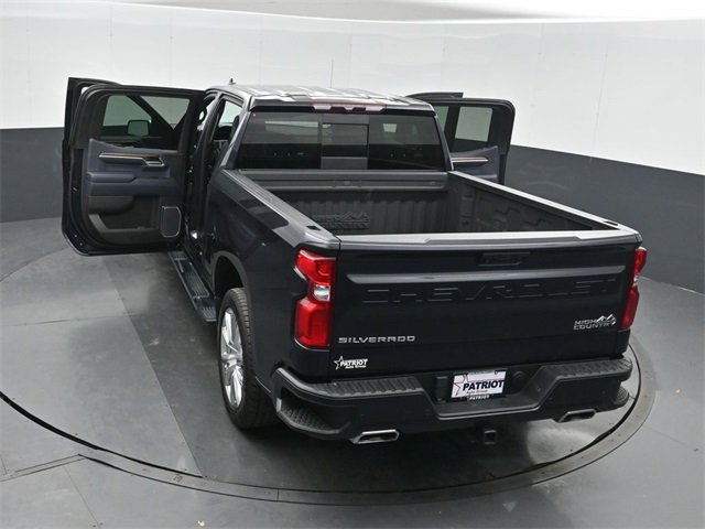 Used 2022 Chevrolet Silverado 1500 High Country w/ High Country Premium Package image 50