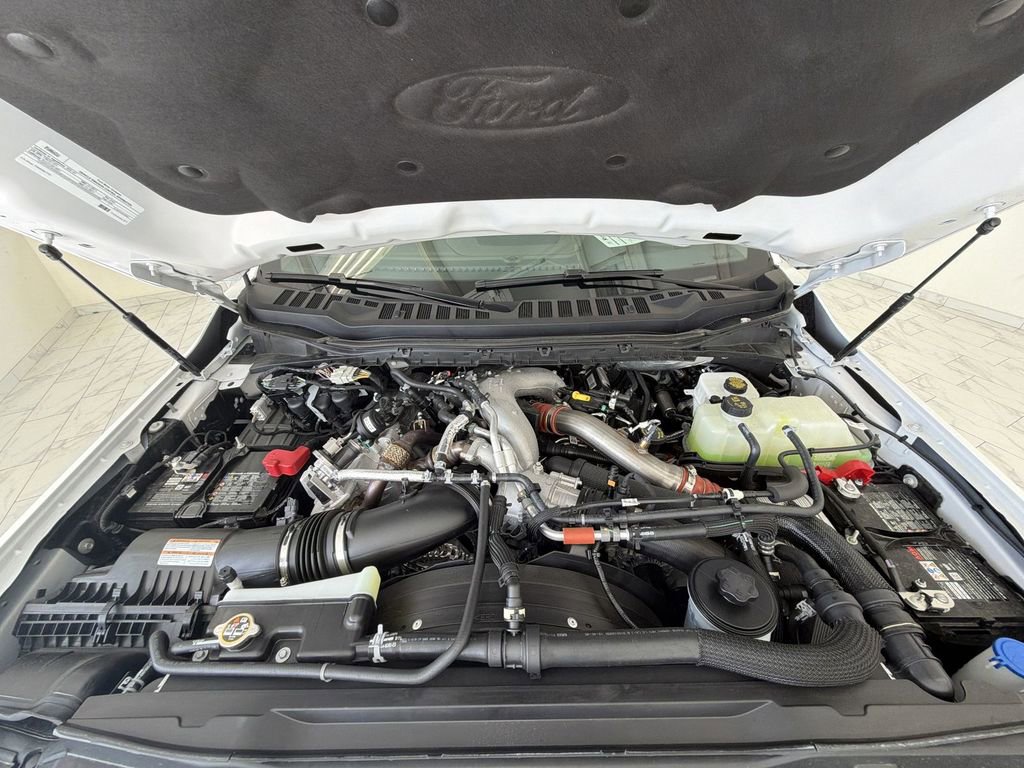 Used 2026 Ford F450 Platinum w/ Platinum Plus Package AWD/4WD image 31