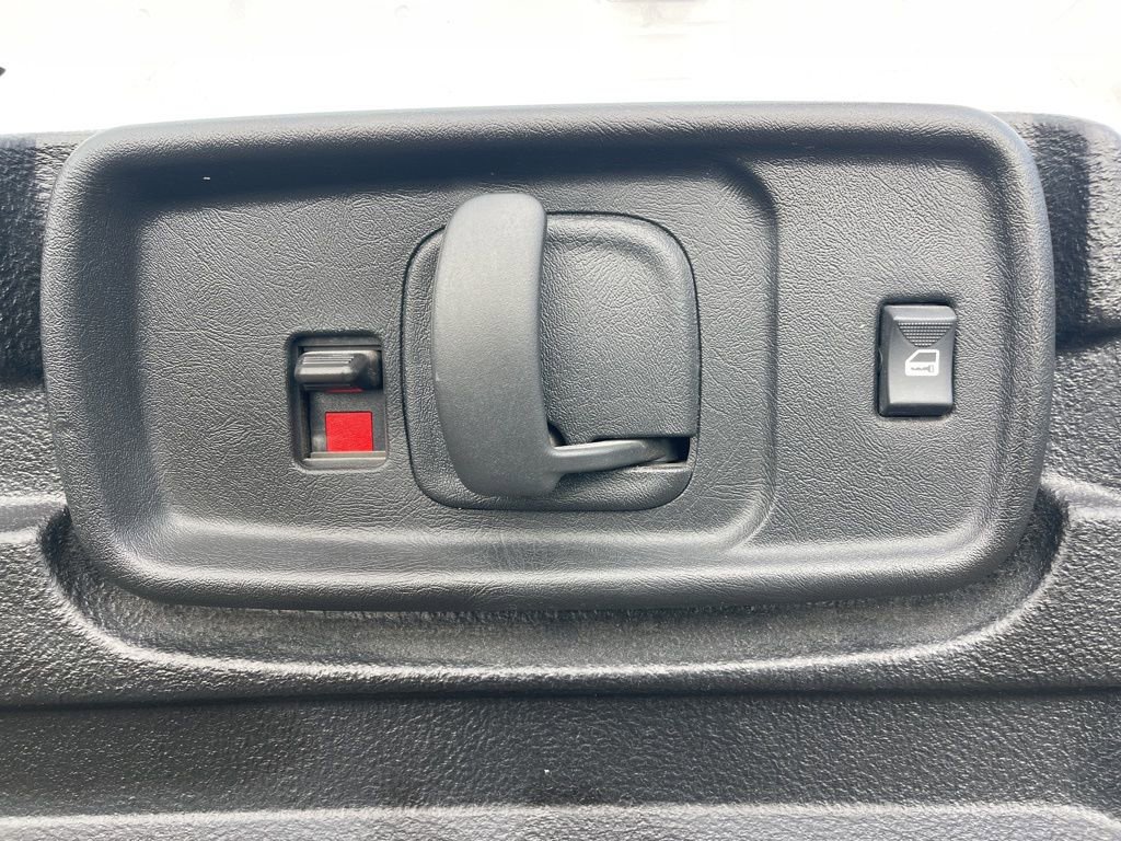 Used 2023 Chevrolet Express 2500 w/ Driver Convenience Package image 22