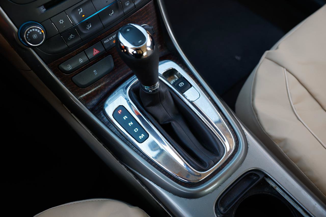 Used 2013 Chevrolet Malibu LT w/ Power Convenience Package FWD image 37