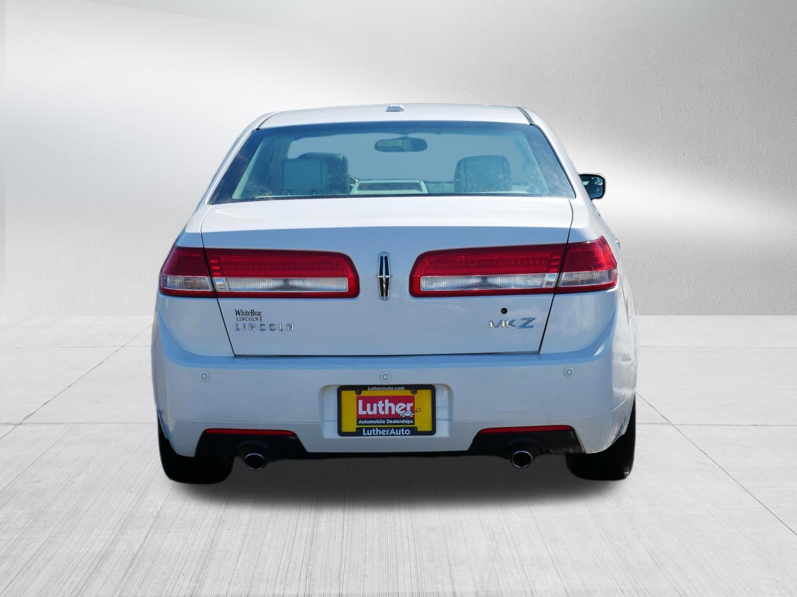 Used 2012 Lincoln MKZ FWD image 6