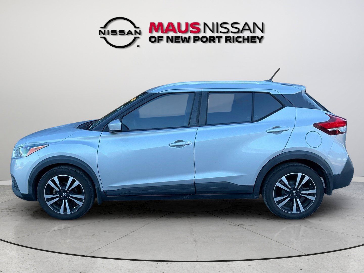 Used 2019 Nissan Kicks SV w/ Exterior Electronics Package FWD image 5