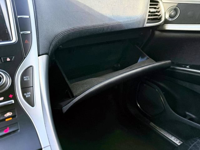 Used 2019 Lincoln Nautilus Select AWD/4WD image 30