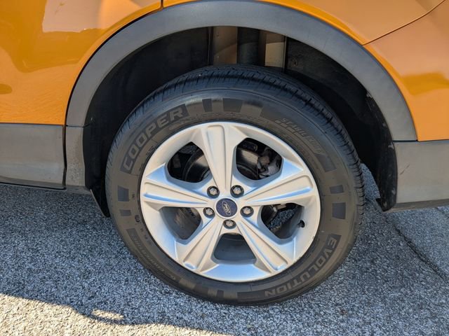 Used 2016 Ford Escape SE AWD/4WD image 13