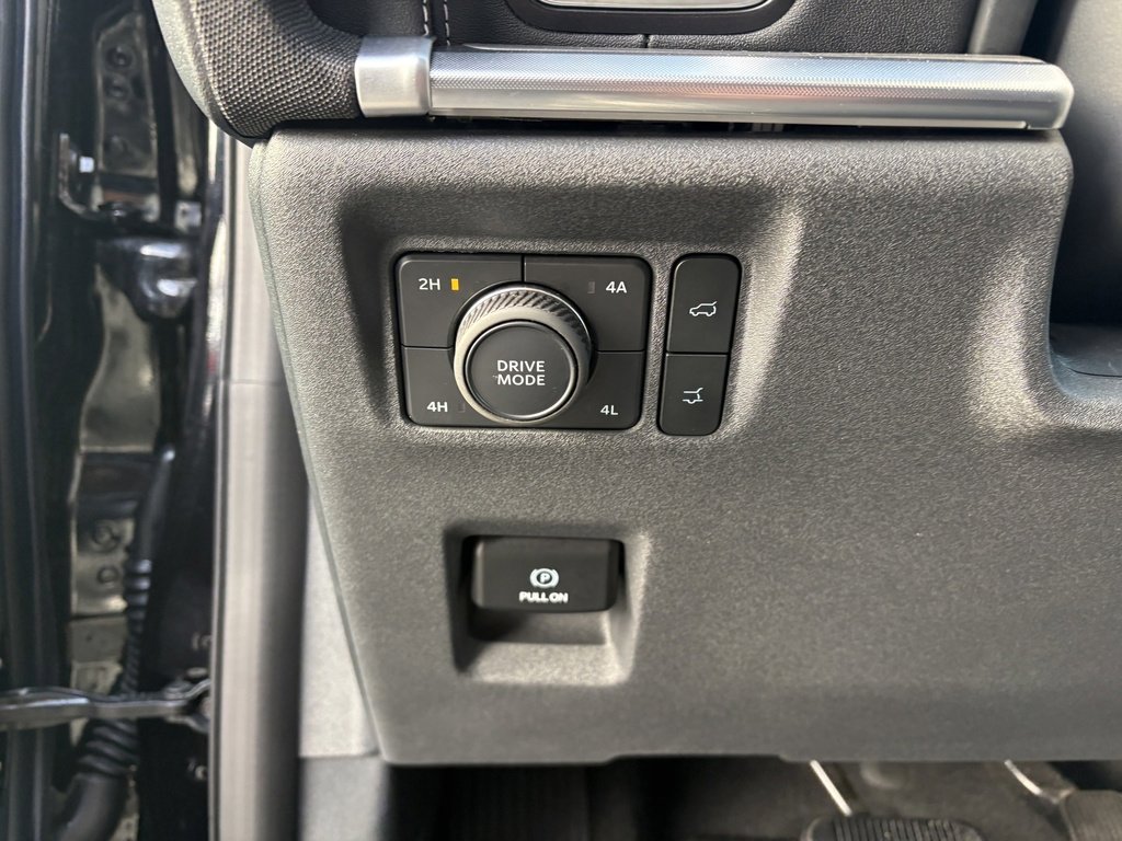 Certified 2025 Ford Expedition Max Platinum image 39