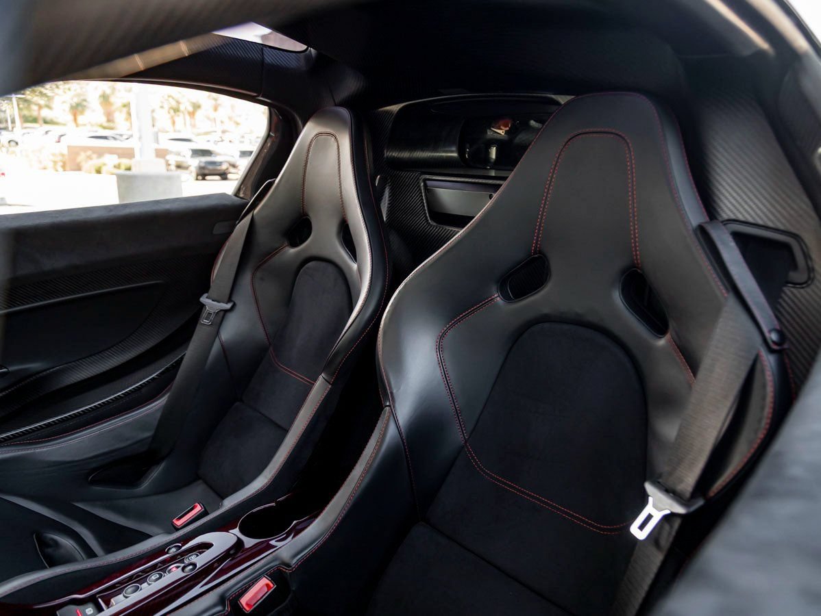 Used 2015 McLaren P1 RWD image 12