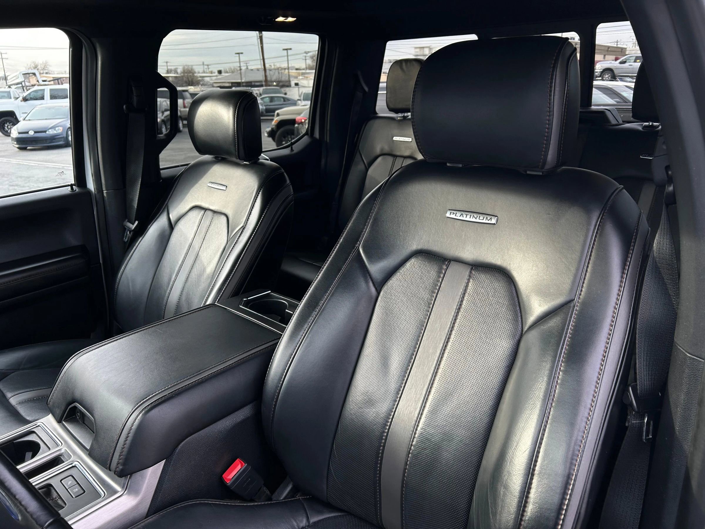 Used 2020 Ford F150 Platinum w/ Equipment Group 701A Luxury image 10