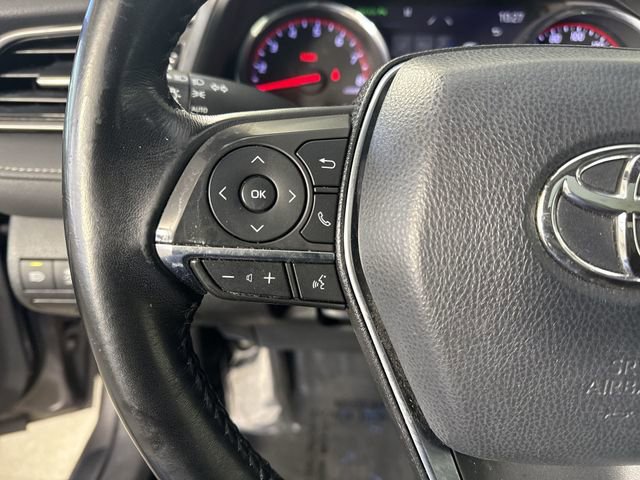 Used 2019 Toyota Camry XSE image 12