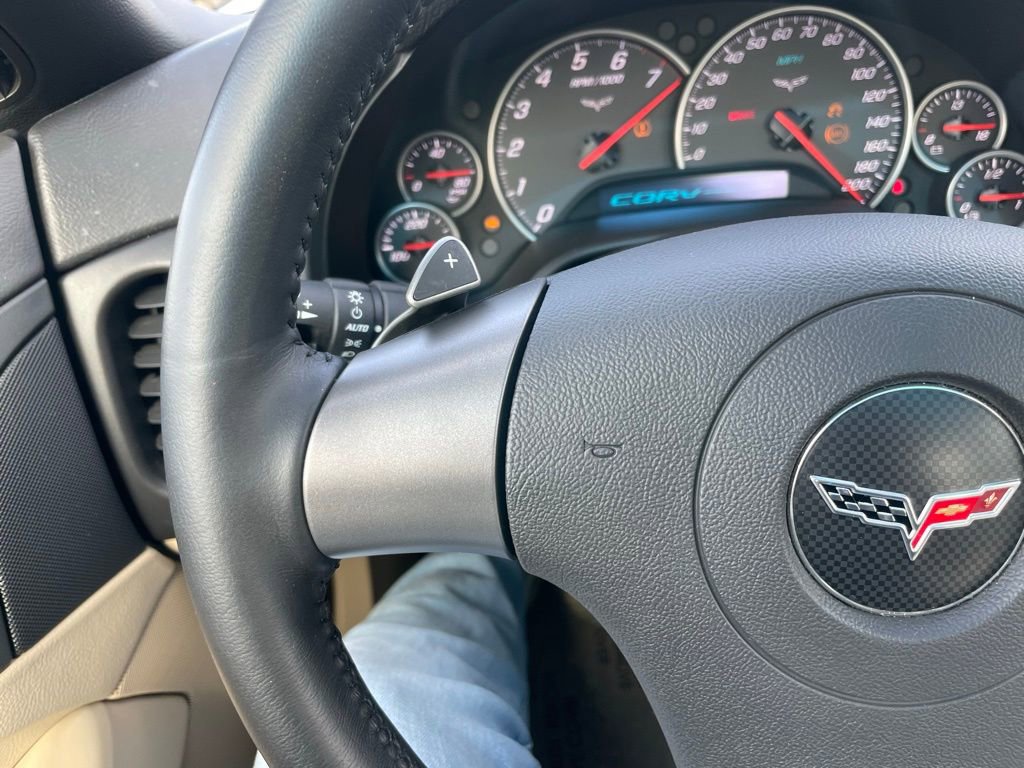 Used 2007 Chevrolet Corvette Base w/ Preferred Equipment Group image 18